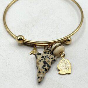 Vintage arrowhead white stone bead Indian chief charm bracelet
